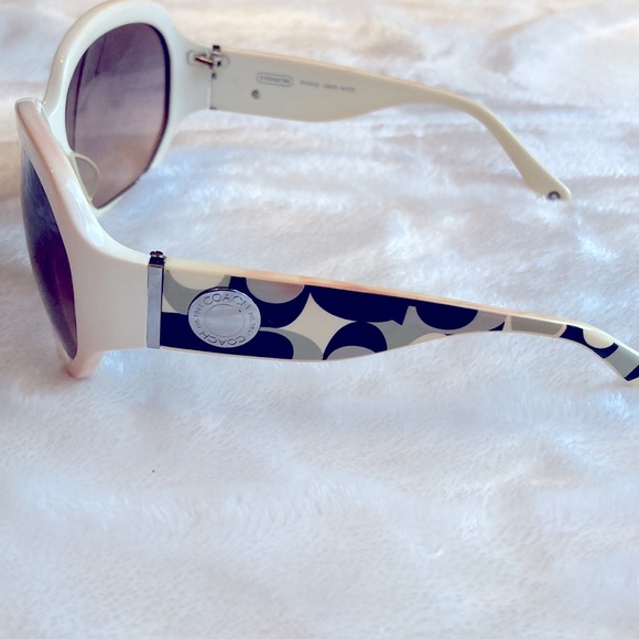 Coach Ryanne S800 Sunglasses - Picture 4 of 5